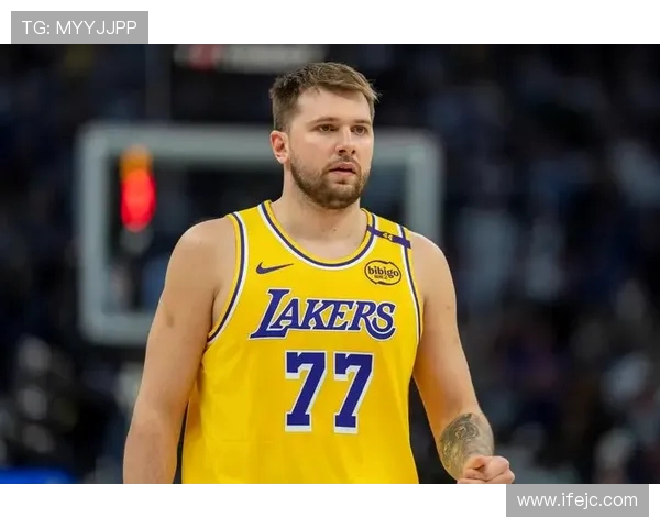 美媒热议交易价值对比东契奇特雷杨仅一首轮贝恩大桥换九首轮